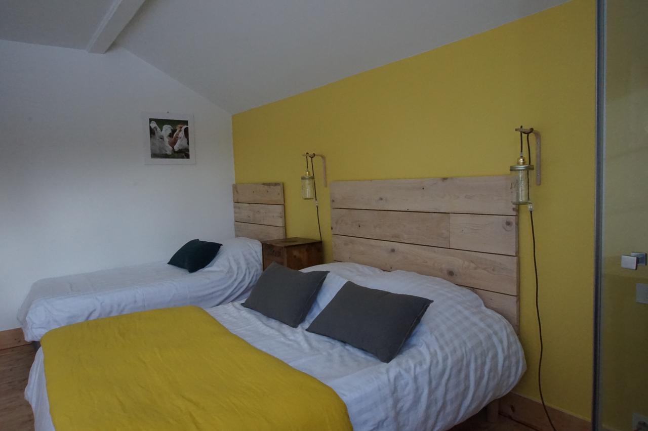 Auberge De La Perdrix Hauterive-la-Fresse Zewnętrze zdjęcie