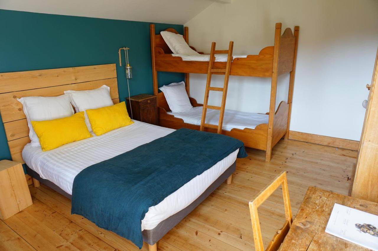 Auberge De La Perdrix Hauterive-la-Fresse Zewnętrze zdjęcie
