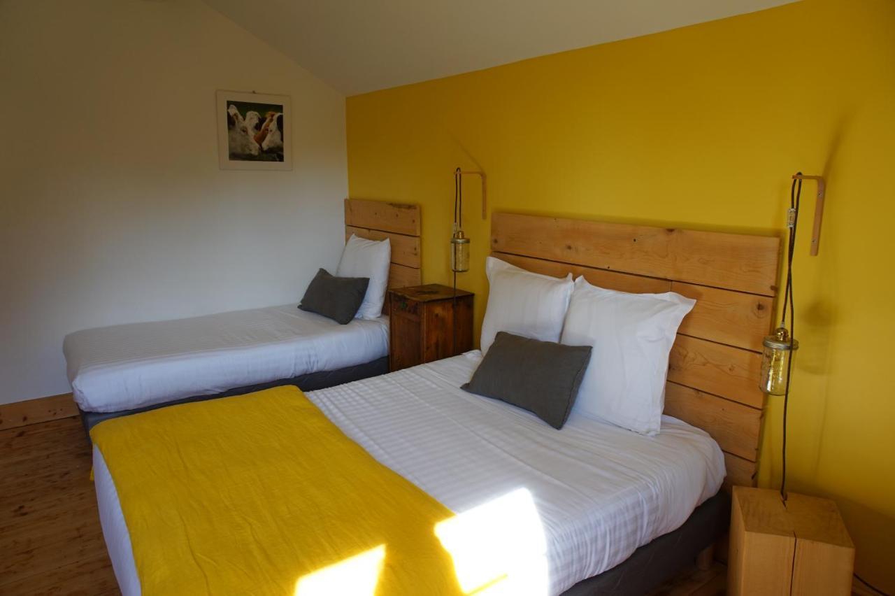 Auberge De La Perdrix Hauterive-la-Fresse Zewnętrze zdjęcie