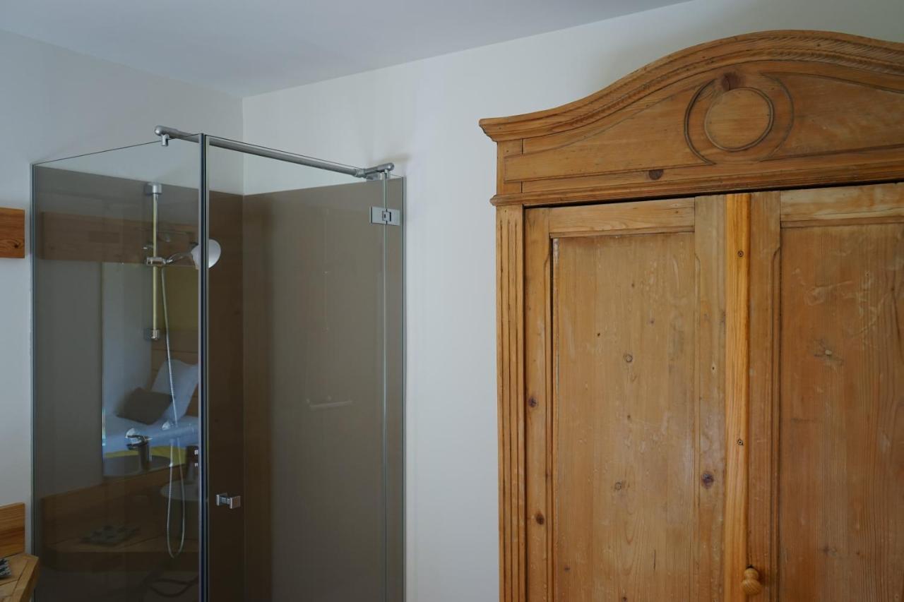 Auberge De La Perdrix Hauterive-la-Fresse Zewnętrze zdjęcie